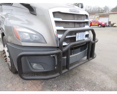 FREIGHTLINER CASCADIA Grille