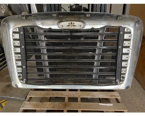 FREIGHTLINER CASCADIA Grille
