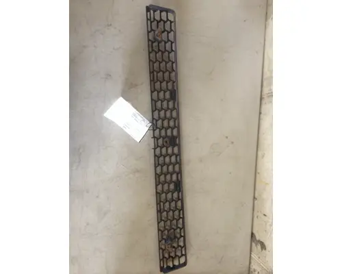 FREIGHTLINER CASCADIA Grille