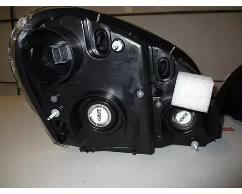 FREIGHTLINER CASCADIA HEADLAMP ASSEMBLY