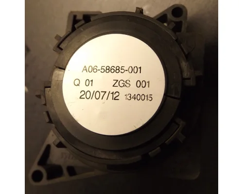 FREIGHTLINER CASCADIA HEADLAMP SWITCH