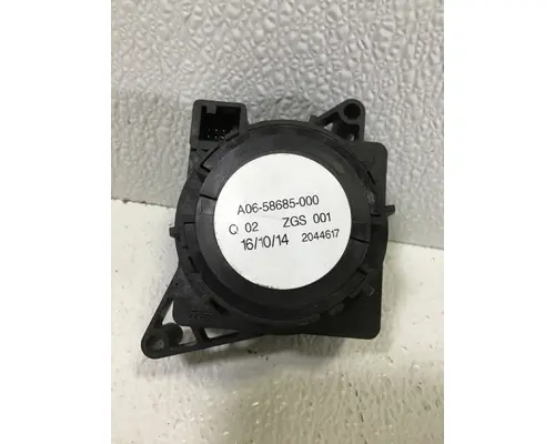 FREIGHTLINER CASCADIA HEADLAMP SWITCH