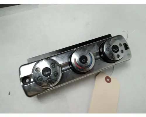 FREIGHTLINER CASCADIA HEATERAIR CONDITIONER PARTS