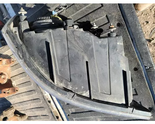 FREIGHTLINER CASCADIA Headlamp Bucket LH