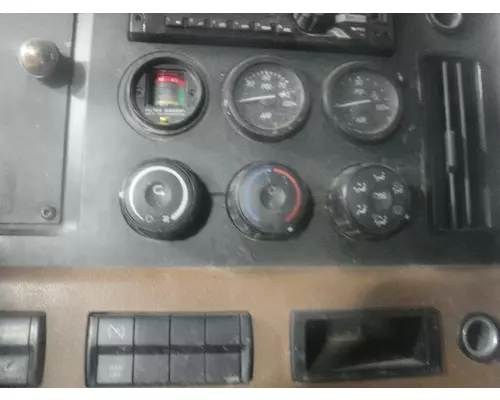 FREIGHTLINER CASCADIA Heater Control Panel