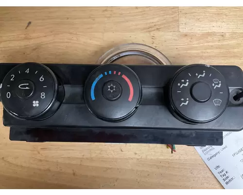 FREIGHTLINER CASCADIA HeaterAir Cond Parts, Misc