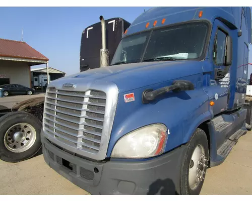 FREIGHTLINER CASCADIA Hood