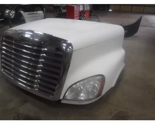 FREIGHTLINER CASCADIA Hood