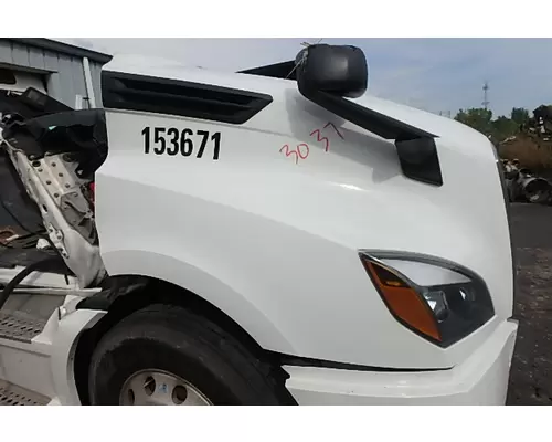 FREIGHTLINER CASCADIA Hood