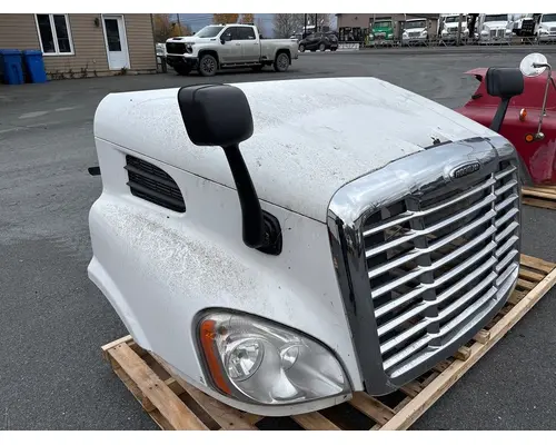 FREIGHTLINER CASCADIA Hood