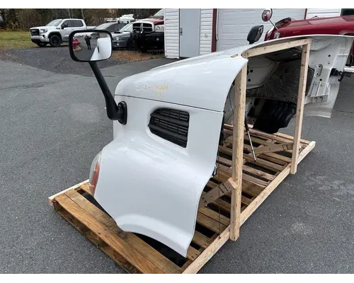 FREIGHTLINER CASCADIA Hood