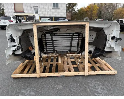 FREIGHTLINER CASCADIA Hood