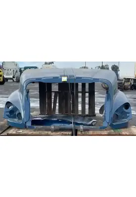 FREIGHTLINER CASCADIA Hood