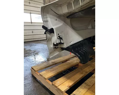 FREIGHTLINER CASCADIA Hood