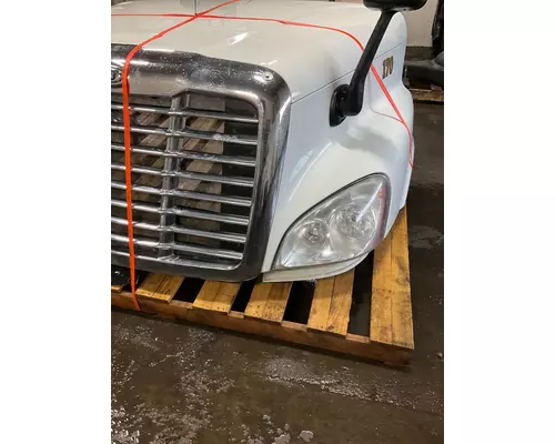 FREIGHTLINER CASCADIA Hood