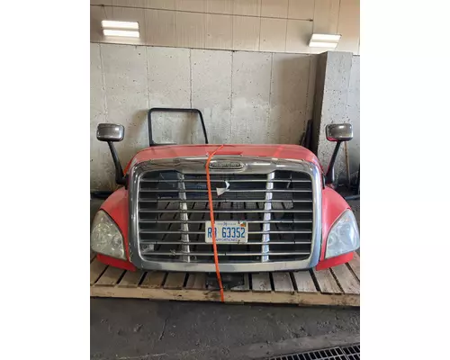 FREIGHTLINER CASCADIA Hood
