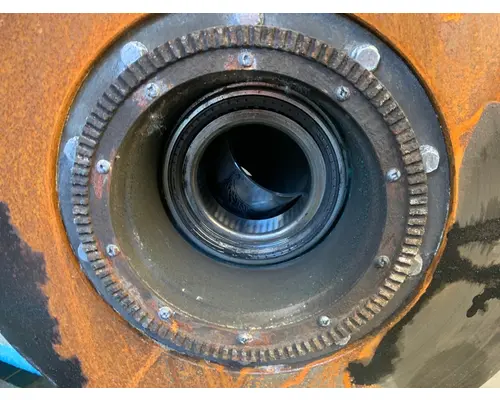 FREIGHTLINER CASCADIA Hub