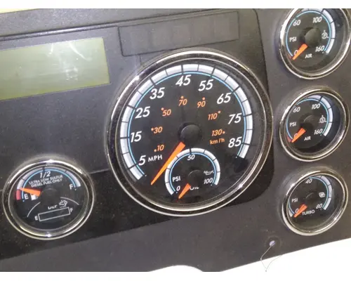 FREIGHTLINER CASCADIA INSTRUMENT CLUSTER