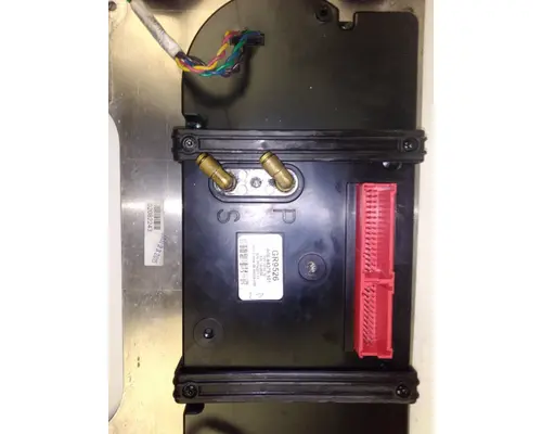 FREIGHTLINER CASCADIA INSTRUMENT CLUSTER