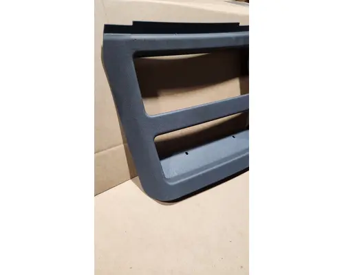 FREIGHTLINER CASCADIA INTERIOR PANELS & TRIM 126