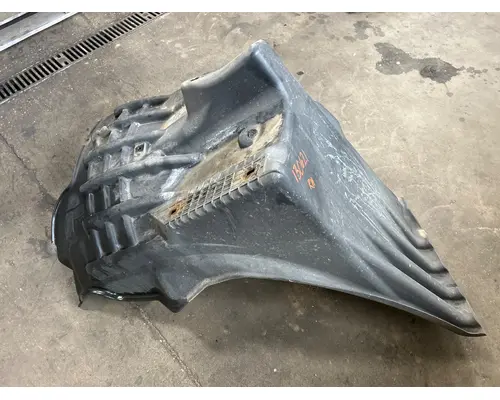 FREIGHTLINER CASCADIA Inner Fender