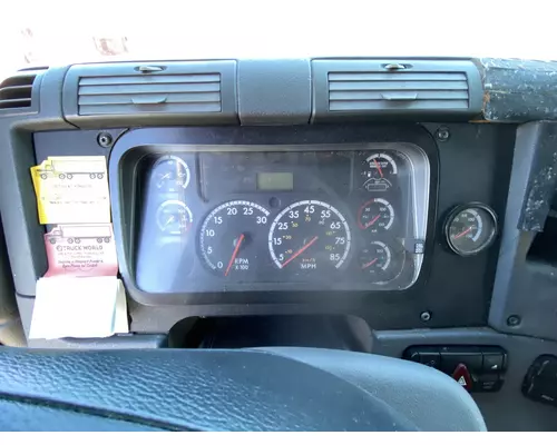 FREIGHTLINER CASCADIA Instrument Cluster