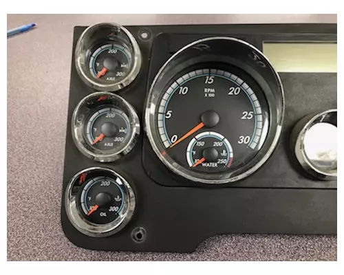 FREIGHTLINER CASCADIA Instrument Cluster