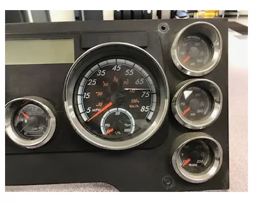 FREIGHTLINER CASCADIA Instrument Cluster