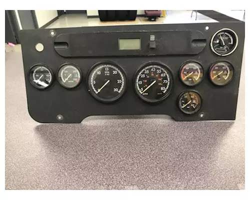 FREIGHTLINER CASCADIA Instrument Cluster