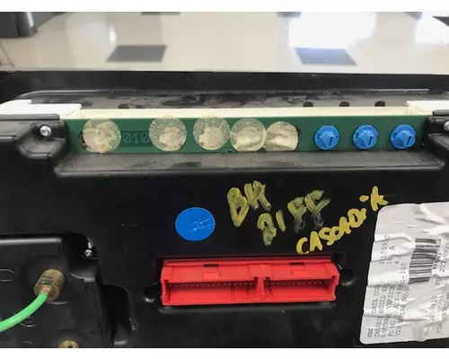 FREIGHTLINER CASCADIA Instrument Cluster