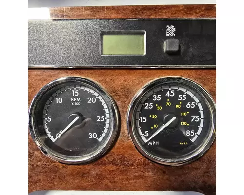 FREIGHTLINER CASCADIA Instrument Cluster