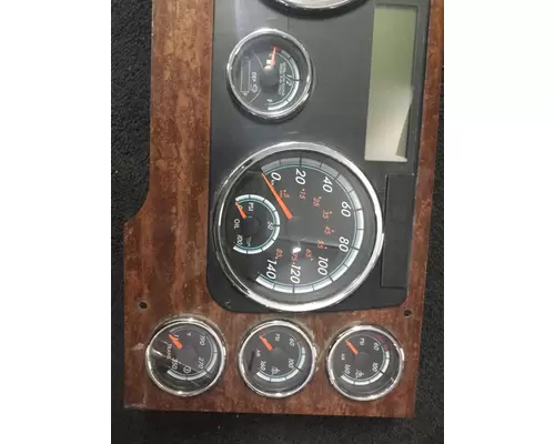 FREIGHTLINER CASCADIA Instrument Cluster