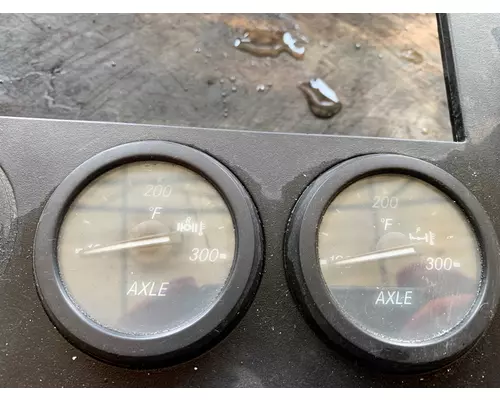 FREIGHTLINER CASCADIA Instrument Cluster