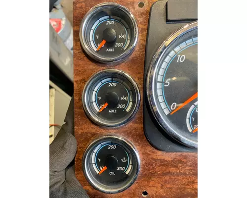 FREIGHTLINER CASCADIA Instrument Cluster
