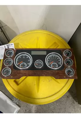 FREIGHTLINER CASCADIA Instrument Cluster