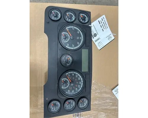 FREIGHTLINER CASCADIA Instrument Cluster