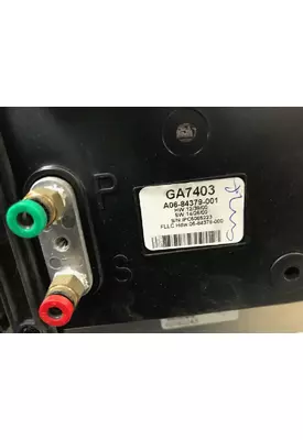 FREIGHTLINER CASCADIA Instrument Cluster