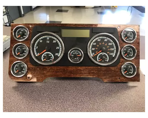 FREIGHTLINER CASCADIA Instrument Cluster