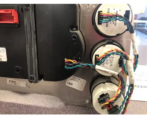 FREIGHTLINER CASCADIA Instrument Cluster