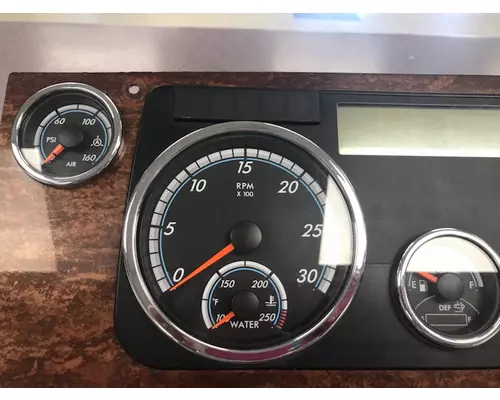 FREIGHTLINER CASCADIA Instrument Cluster