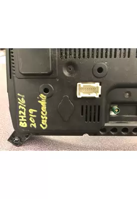 FREIGHTLINER CASCADIA Instrument Cluster