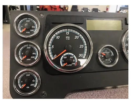 FREIGHTLINER CASCADIA Instrument Cluster