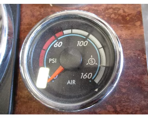 FREIGHTLINER CASCADIA Instrument Cluster