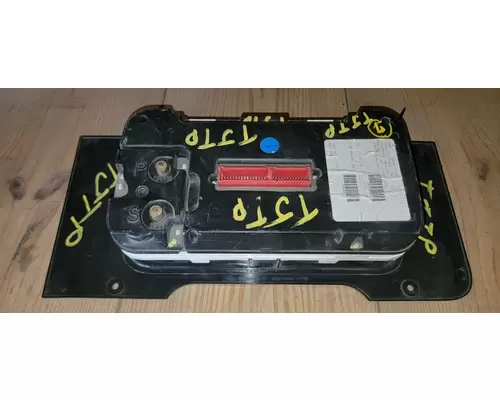FREIGHTLINER CASCADIA Instrument Cluster