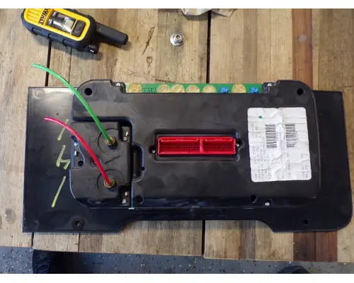 FREIGHTLINER CASCADIA Instrument Cluster