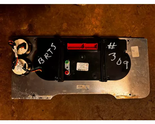 FREIGHTLINER CASCADIA Instrument Cluster