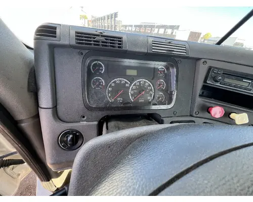 FREIGHTLINER CASCADIA Instrument Cluster