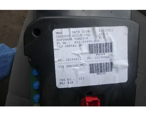 FREIGHTLINER CASCADIA Instrument Cluster