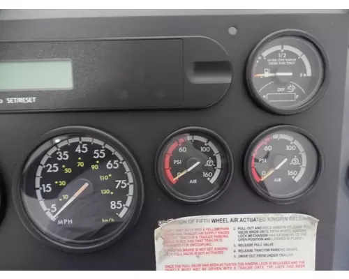 FREIGHTLINER CASCADIA Instrument Cluster