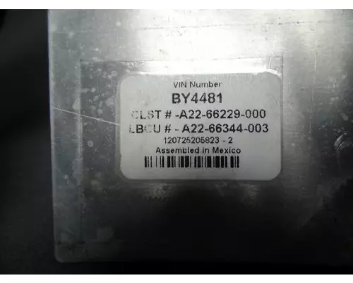 FREIGHTLINER CASCADIA Instrument Cluster